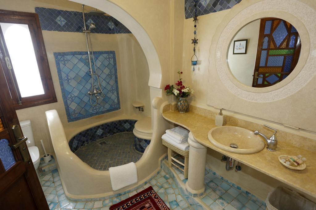 צ'פצ'אוונה Riad Cherifa מראה חיצוני תמונה